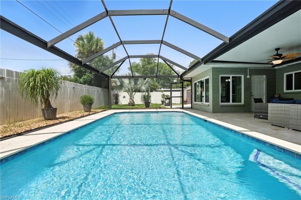 1423 Charles Rd, Fort Myers, FL 33919-3