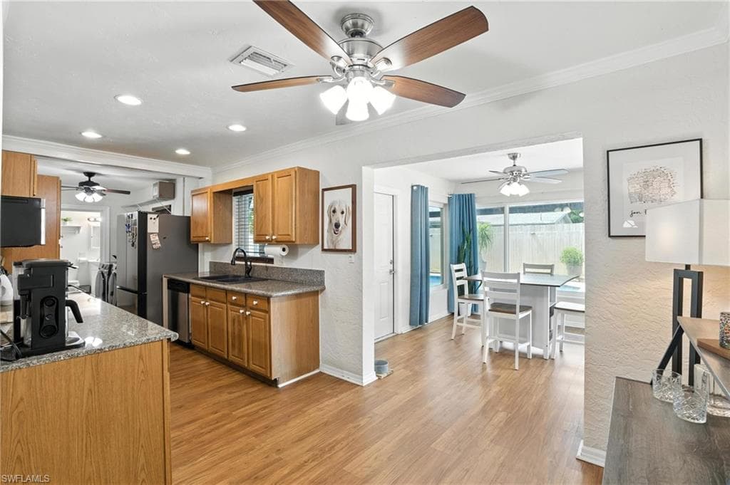 1423 Charles Rd, Fort Myers, FL 33919-6