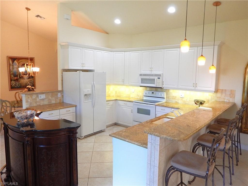 774 & 770 105th Ave N, Naples, FL 34108-15