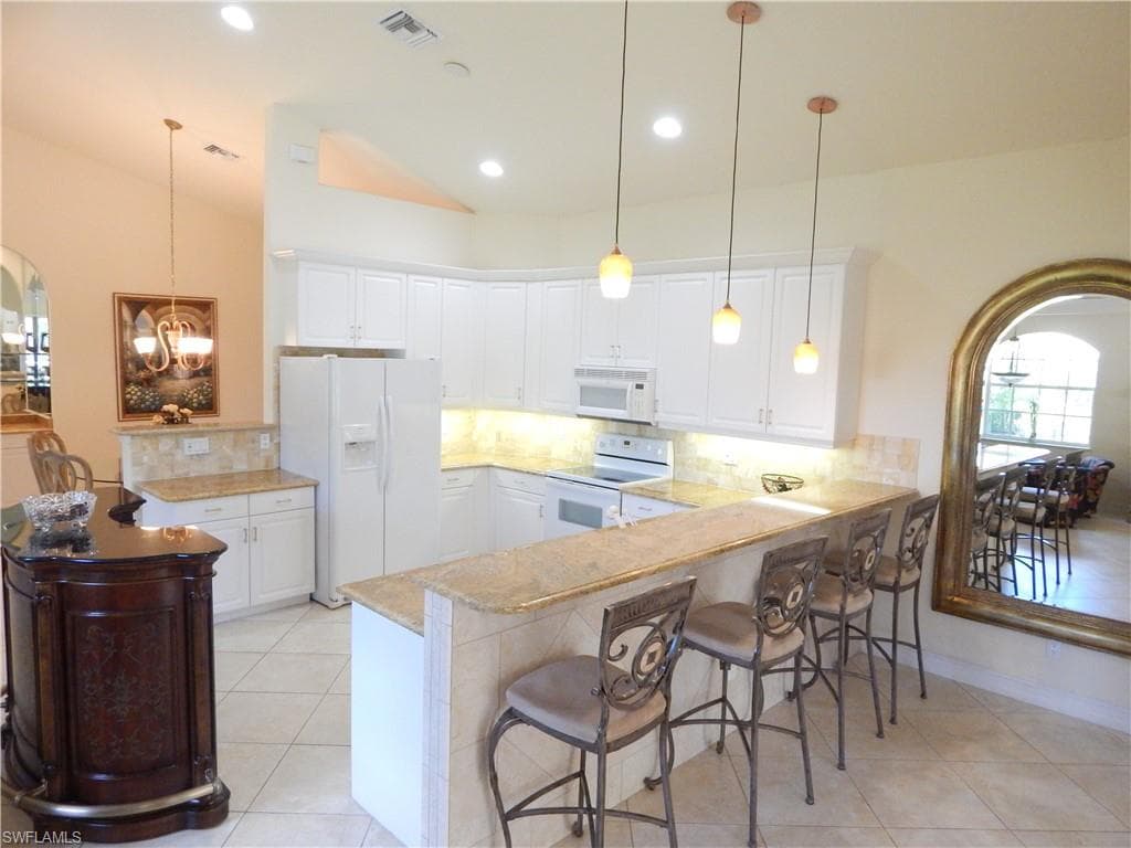 774 & 770 105th Ave N, Naples, FL 34108-16