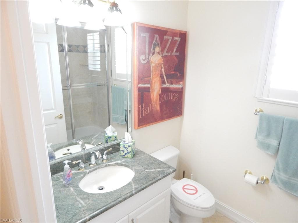 774 & 770 105th Ave N, Naples, FL 34108-25