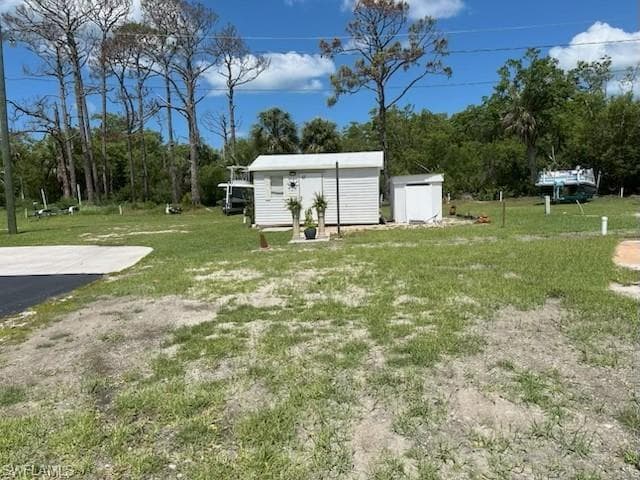 777 Walkerbilt Rd, Naples, FL 34110-2