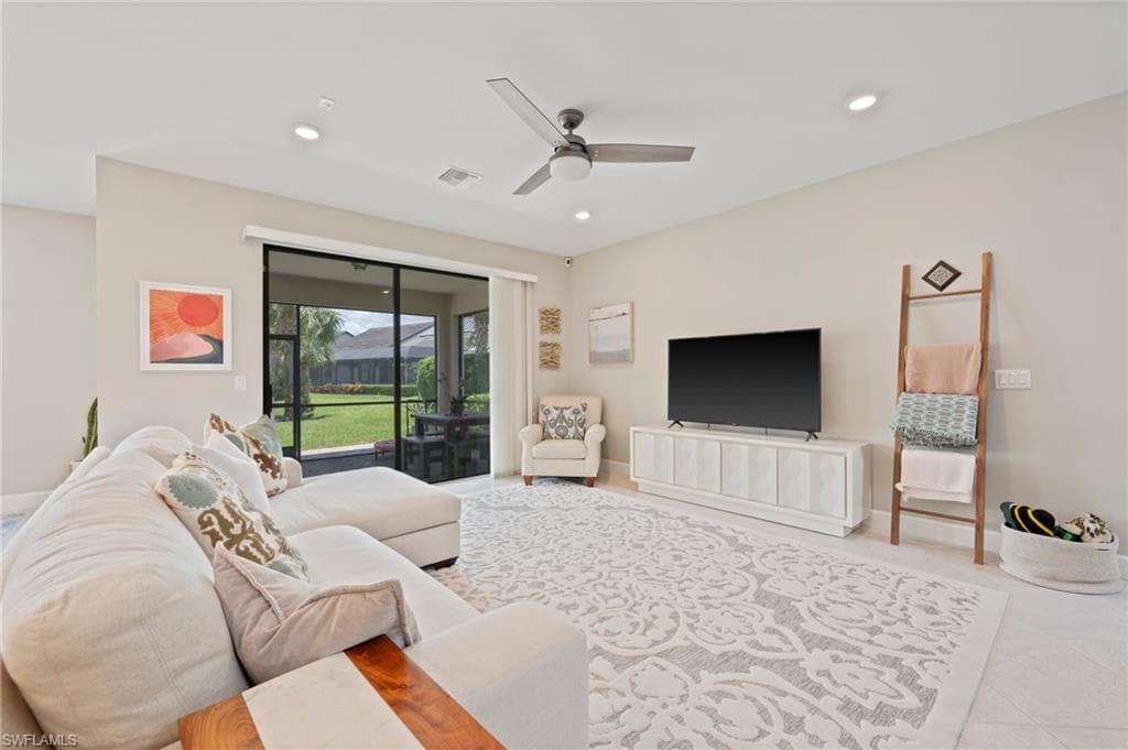9200 Bramley Terrace, Fort Myers, FL 33967-25