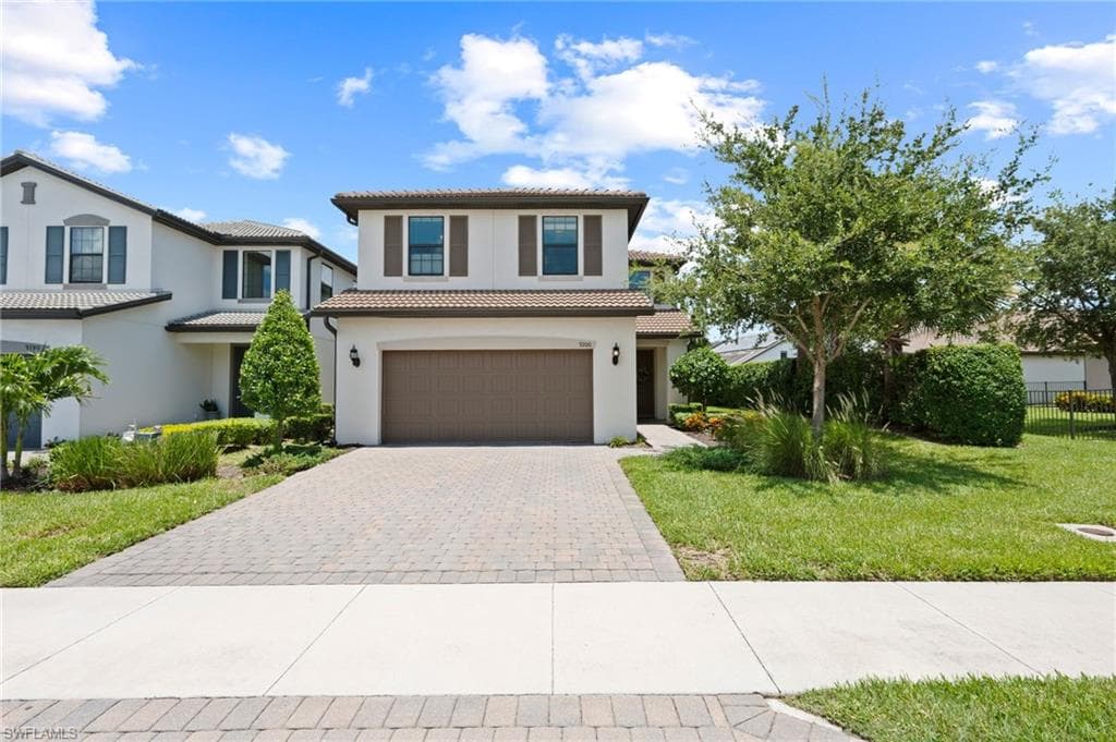 9200 Bramley Terrace, Fort Myers, FL 33967-2