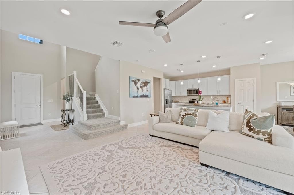 9200 Bramley Terrace, Fort Myers, FL 33967-4