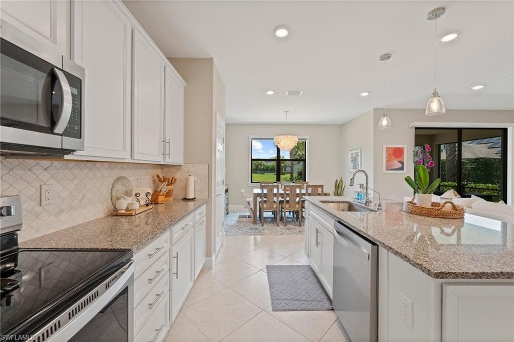 9200 Bramley Terrace, Fort Myers, FL 33967-7