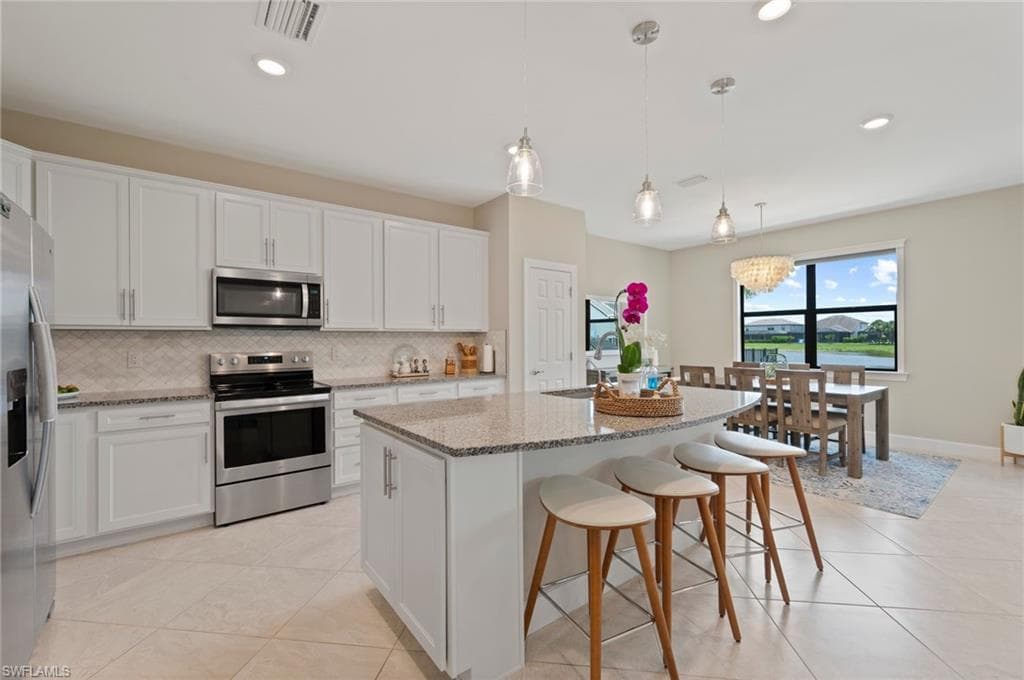 9200 Bramley Terrace, Fort Myers, FL 33967-8