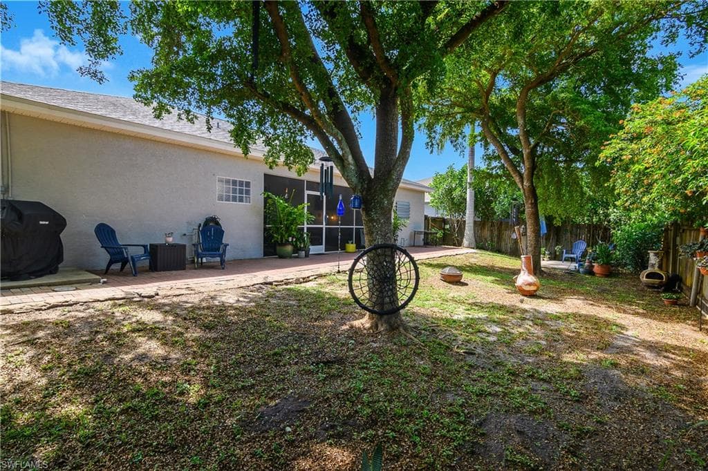 26545 Saville Ave, Bonita Springs, FL 34135-6