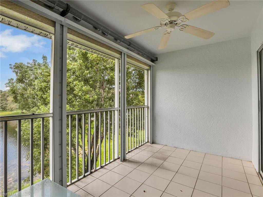 9610 Victoria Ln D306, Naples, FL 34109-13