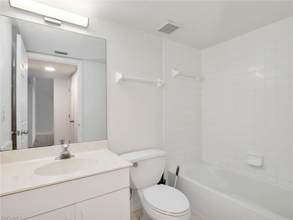 9610 Victoria Ln D306, Naples, FL 34109-22