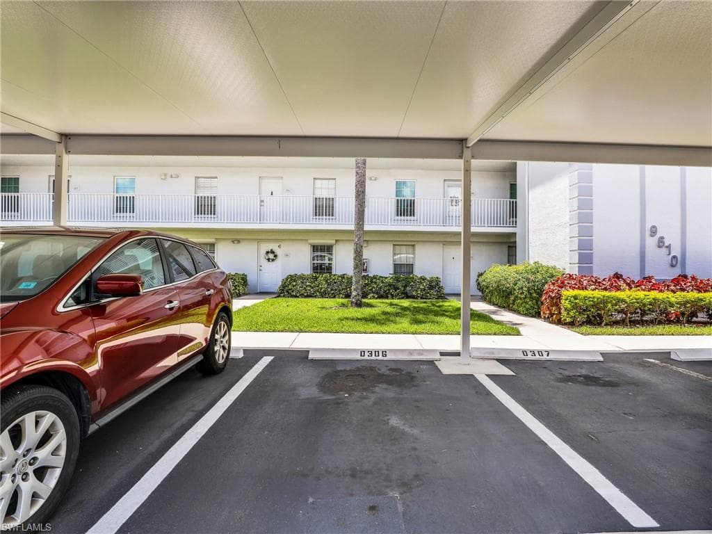 9610 Victoria Ln D306, Naples, FL 34109-24