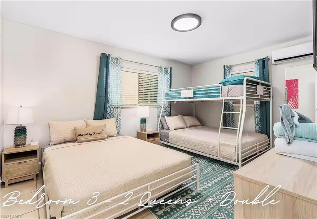 3024 Estey Ave, Naples, FL 34104-14