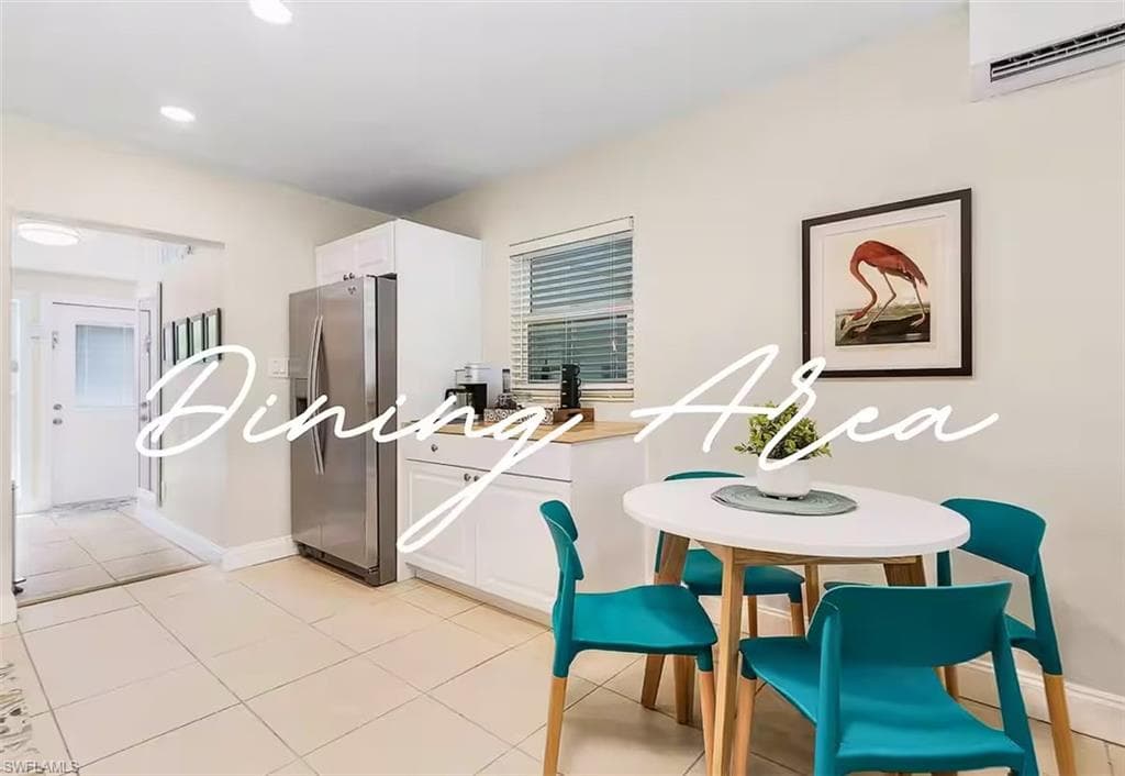 3024 Estey Ave, Naples, FL 34104-8