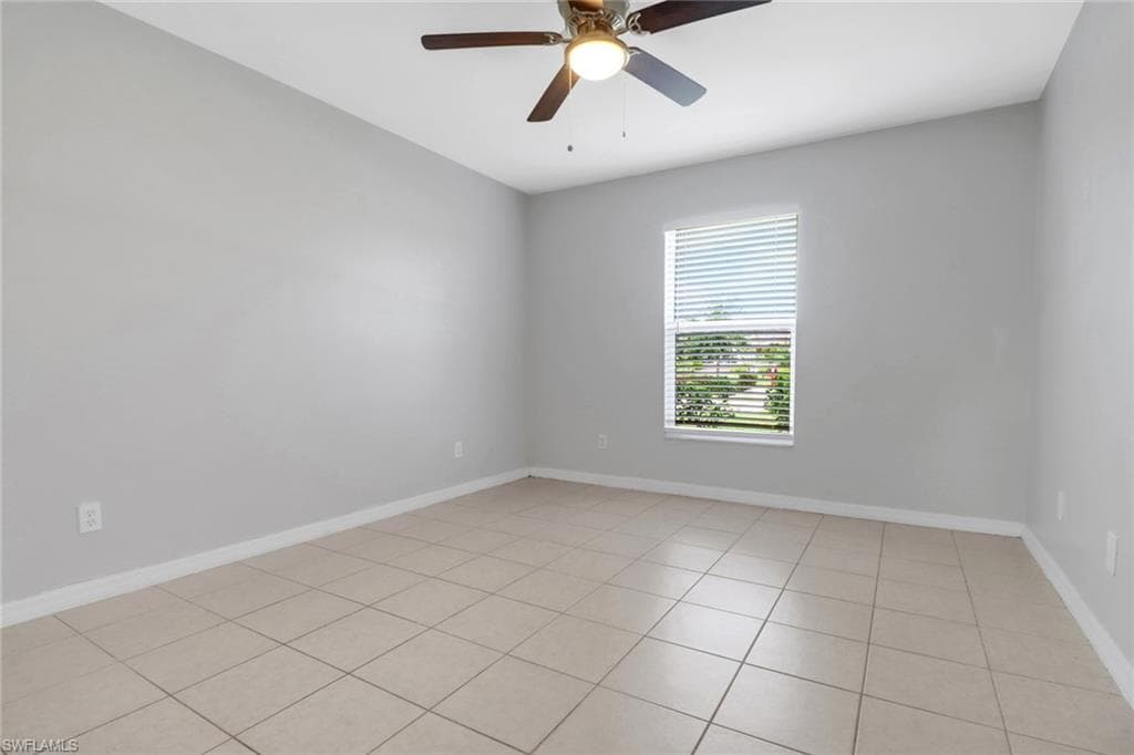 4535 15th Pl, Cape Coral, FL 33914-18