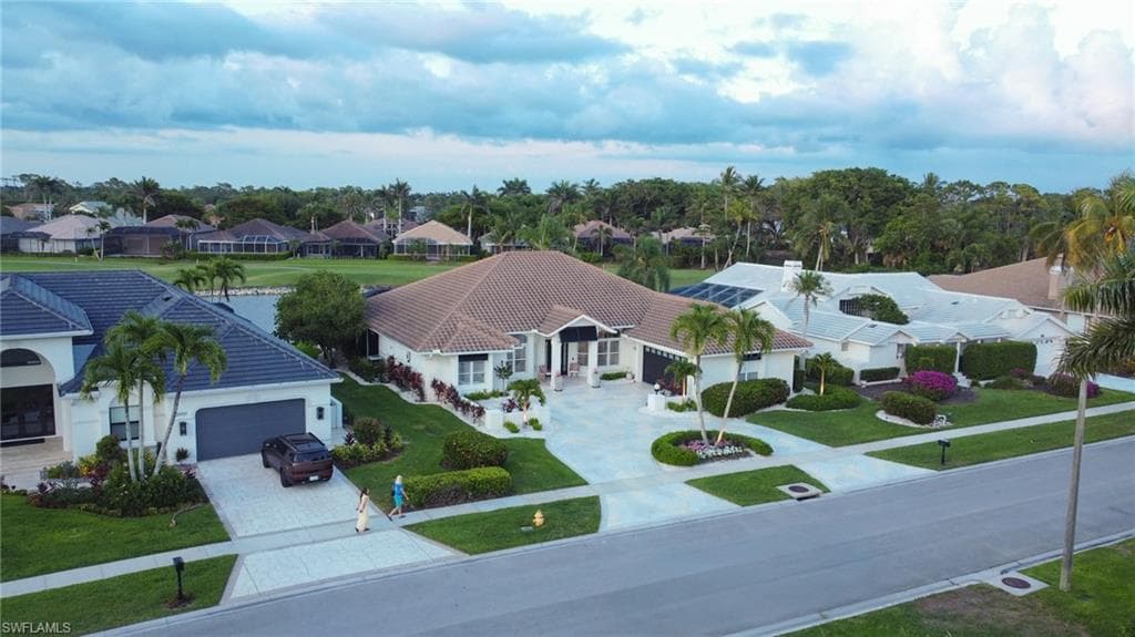 8920 Lely Island Cir, Naples, FL 34113-29