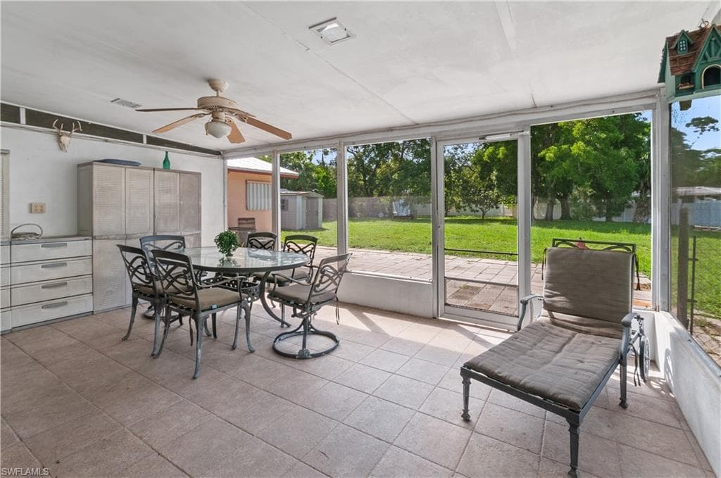 4180 Coconut Cir S, Naples, FL 34104-21
