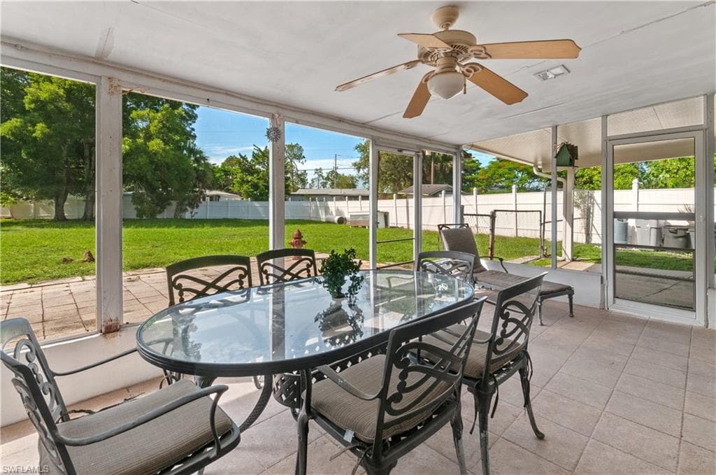 4180 Coconut Cir S, Naples, FL 34104-22