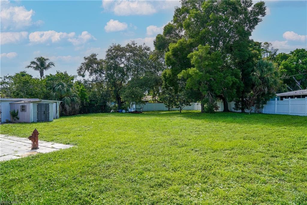 4180 Coconut Cir S, Naples, FL 34104-23