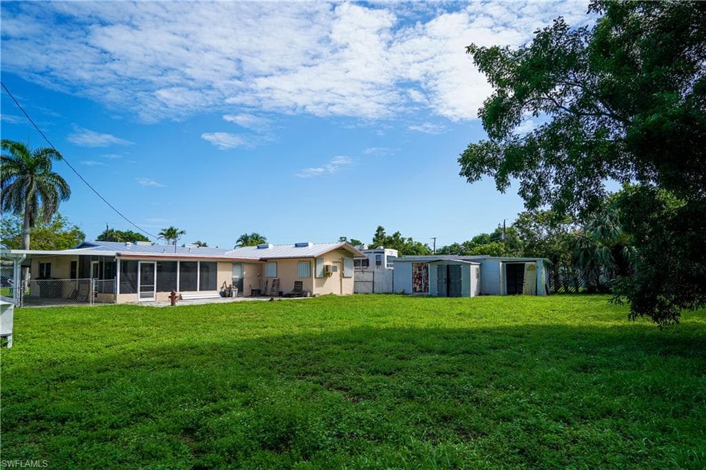 4180 Coconut Cir S, Naples, FL 34104-24