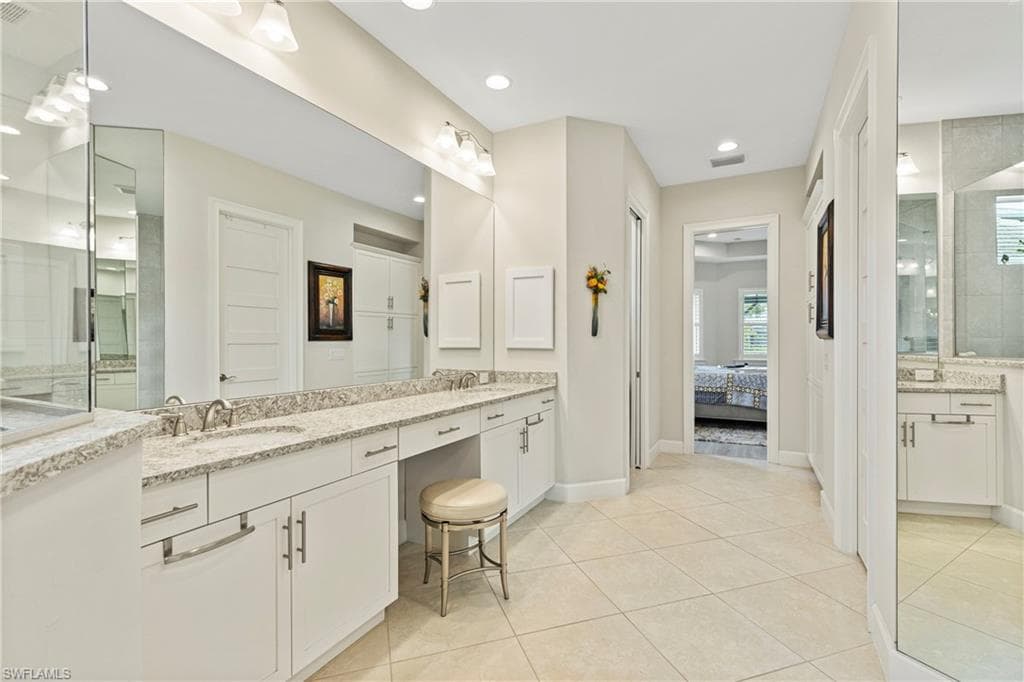 5771 Clarendon Dr, Naples, FL 34113-12