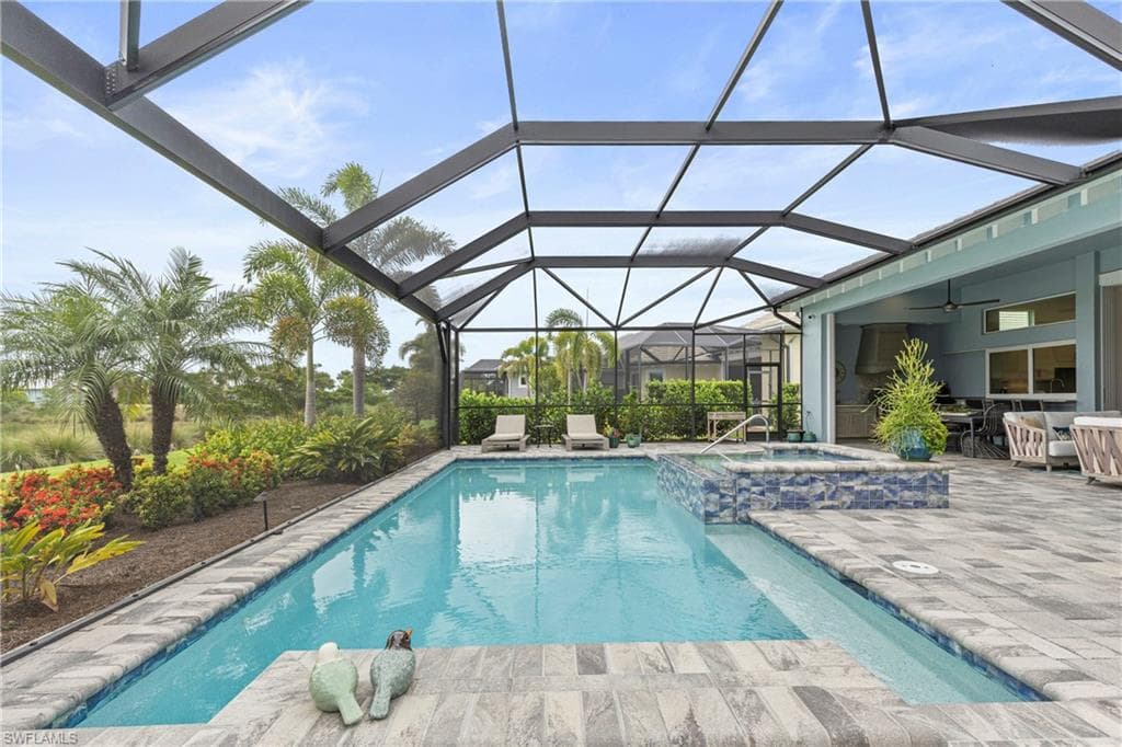 5771 Clarendon Dr, Naples, FL 34113-30