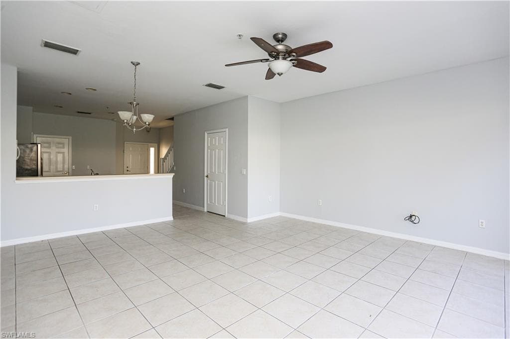 937 Hampton Cir, Naples, FL 34105-16
