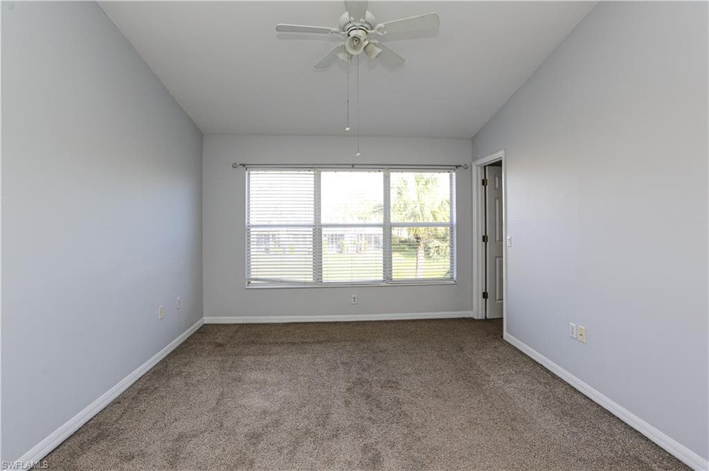 937 Hampton Cir, Naples, FL 34105-24