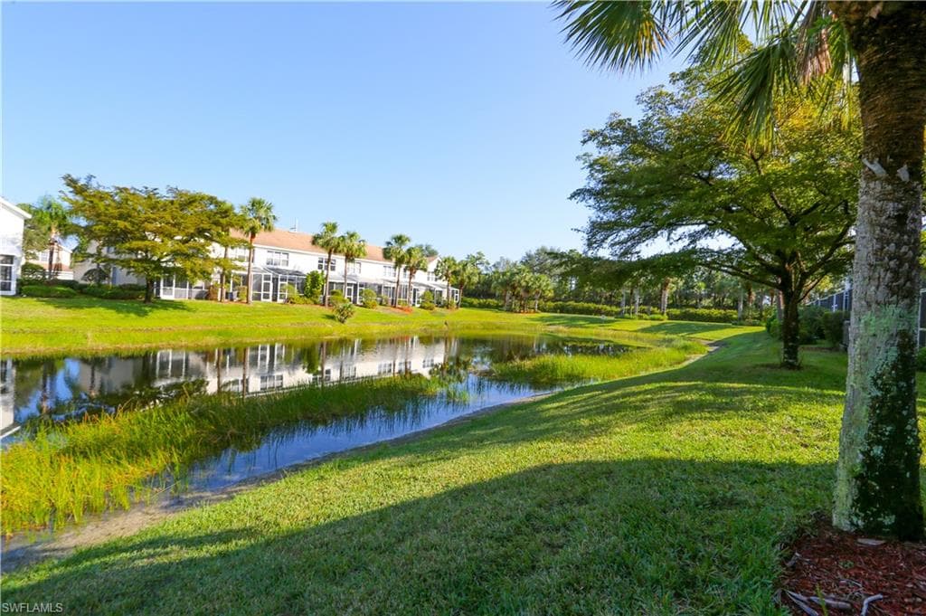 937 Hampton Cir, Naples, FL 34105-42