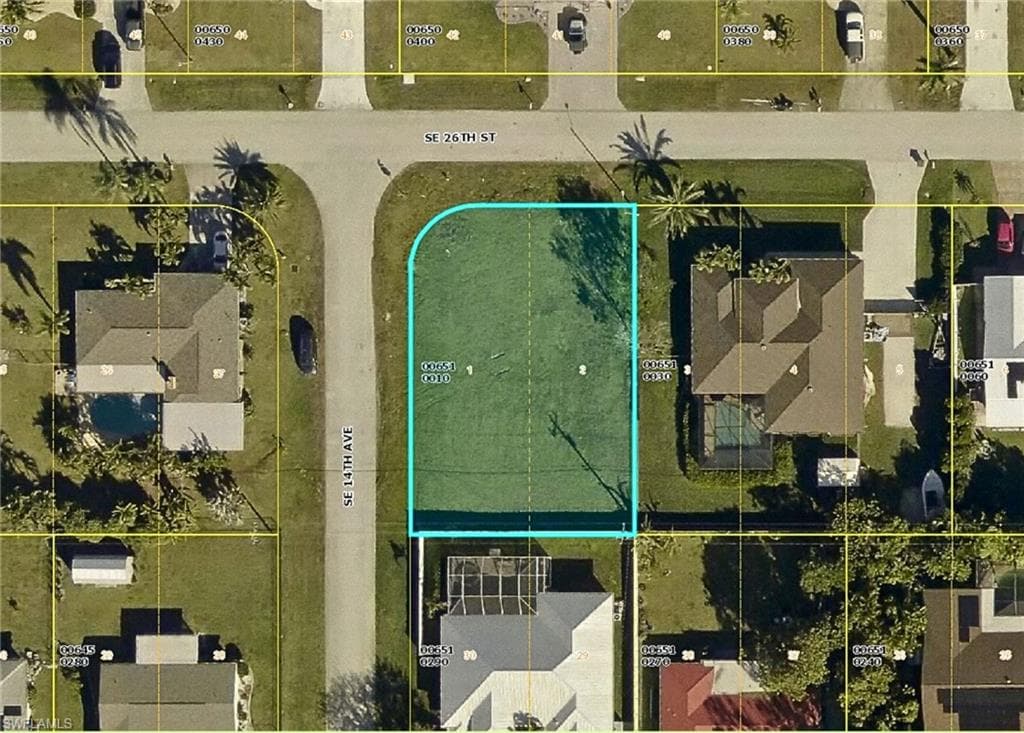 1404 26th St, Cape Coral, FL 33904-6