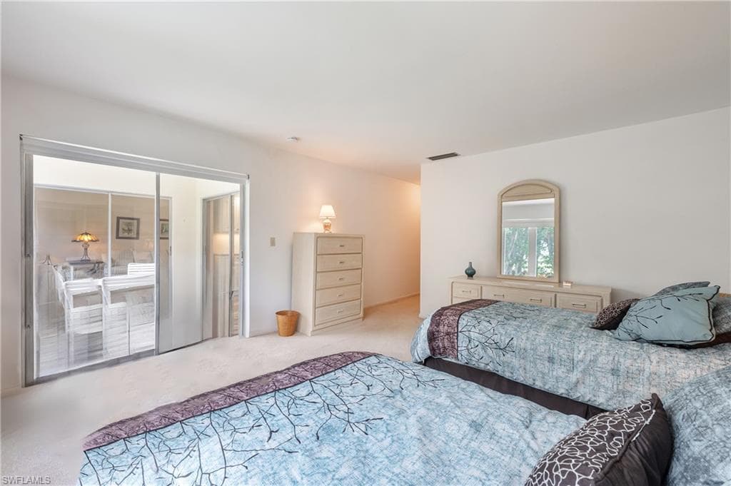 241 Palm River Blvd C202, Naples, FL 34110-19