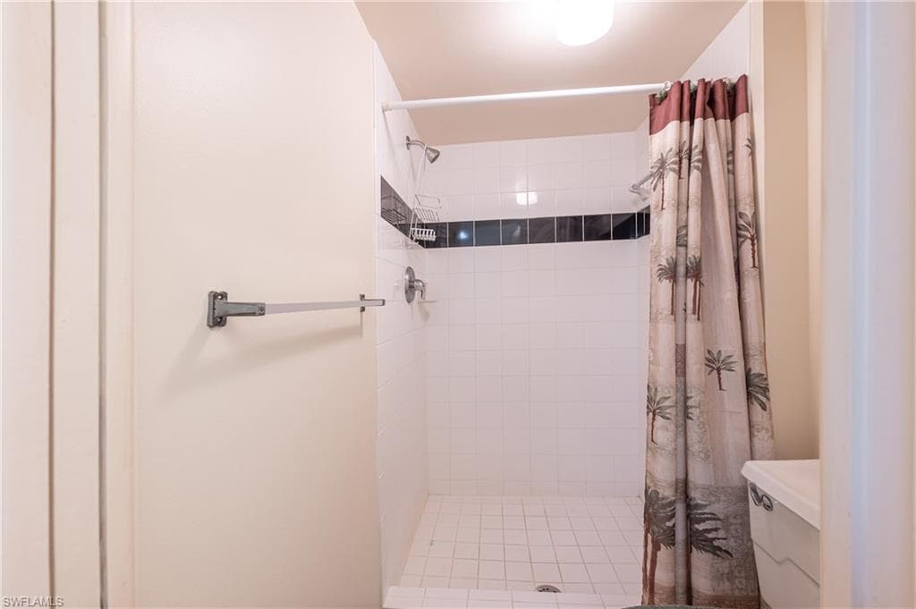 241 Palm River Blvd C202, Naples, FL 34110-22
