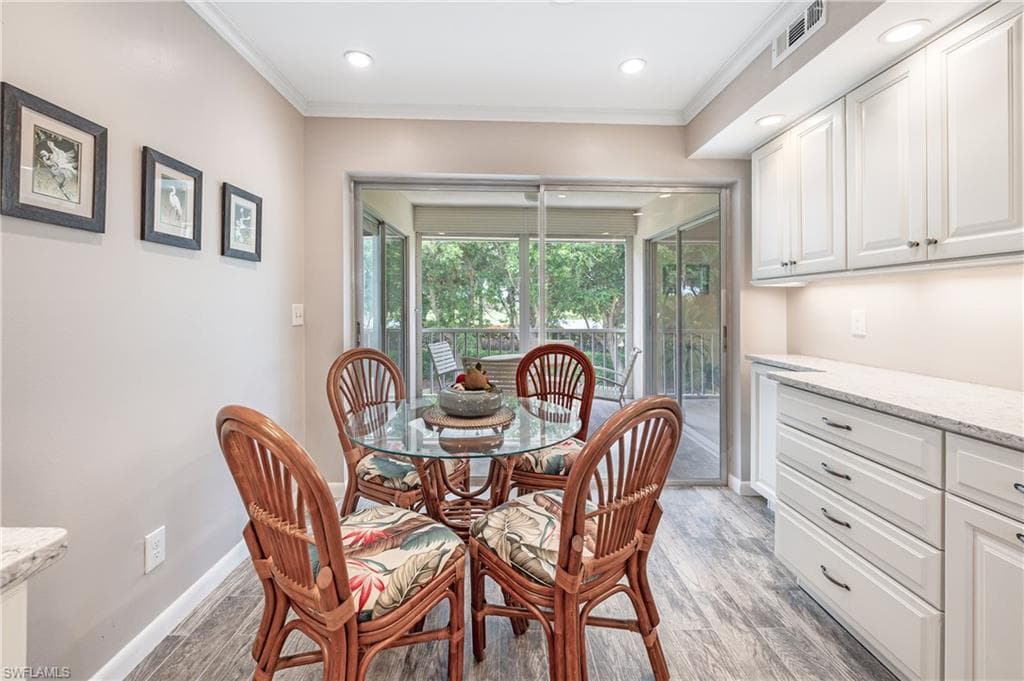 241 Palm River Blvd C202, Naples, FL 34110-6