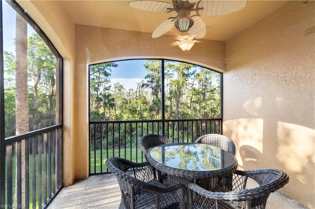 9715 Acqua Ct 121, Naples, FL 34113-16
