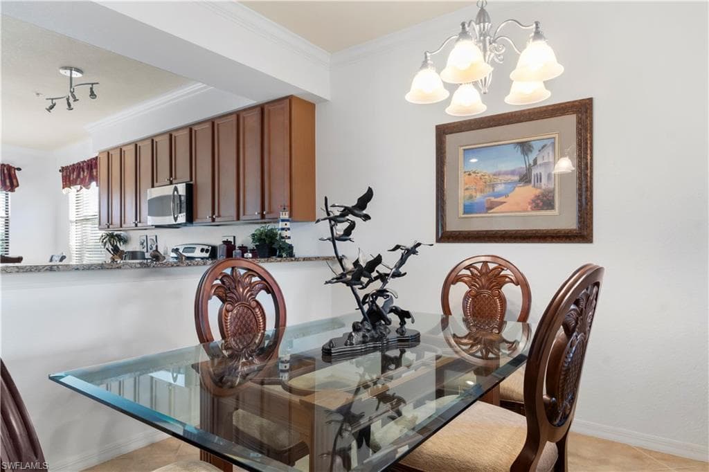9715 Acqua Ct 121, Naples, FL 34113-2