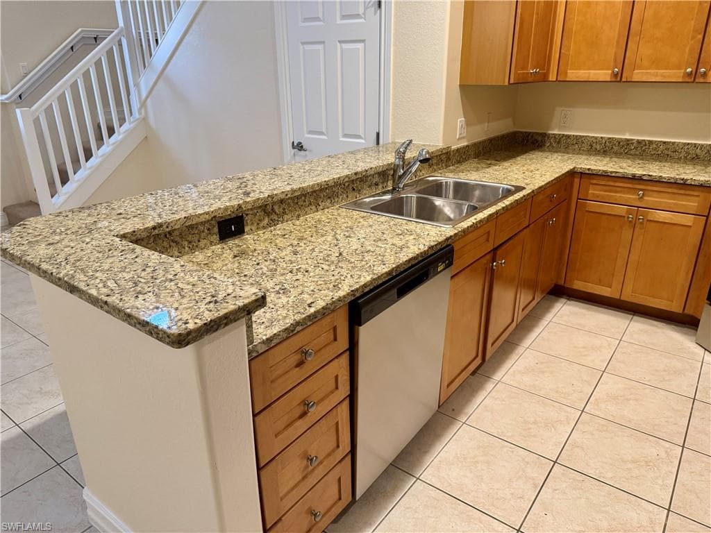 9098 Capistrano St S 7103, Naples, FL 34113-5