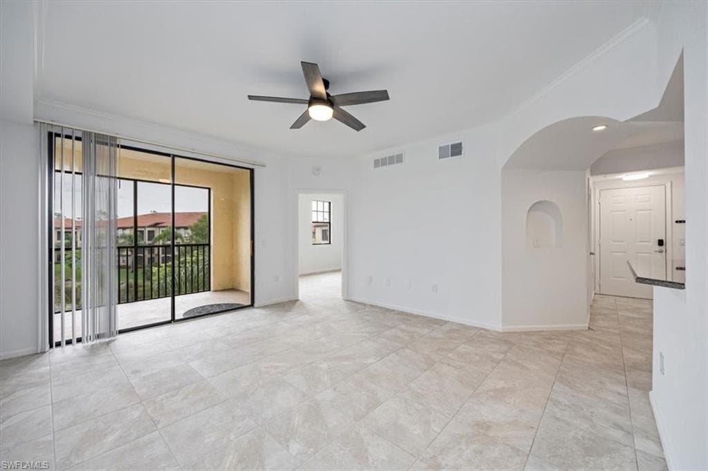 12980 Positano Cir 306, Naples, FL 34105-17
