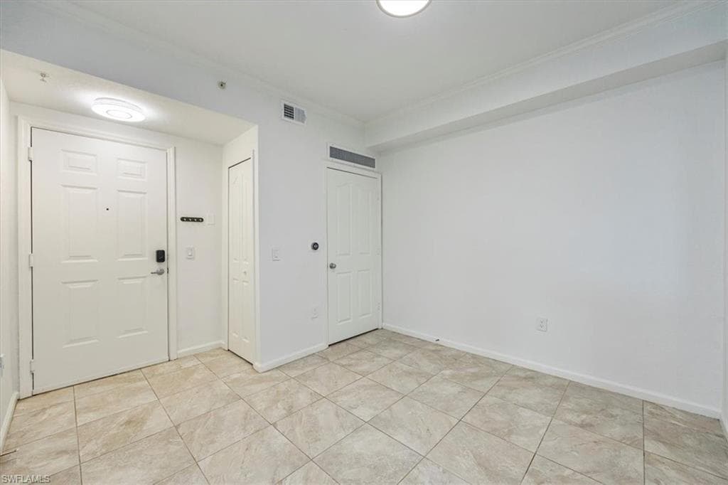 12980 Positano Cir 306, Naples, FL 34105-6