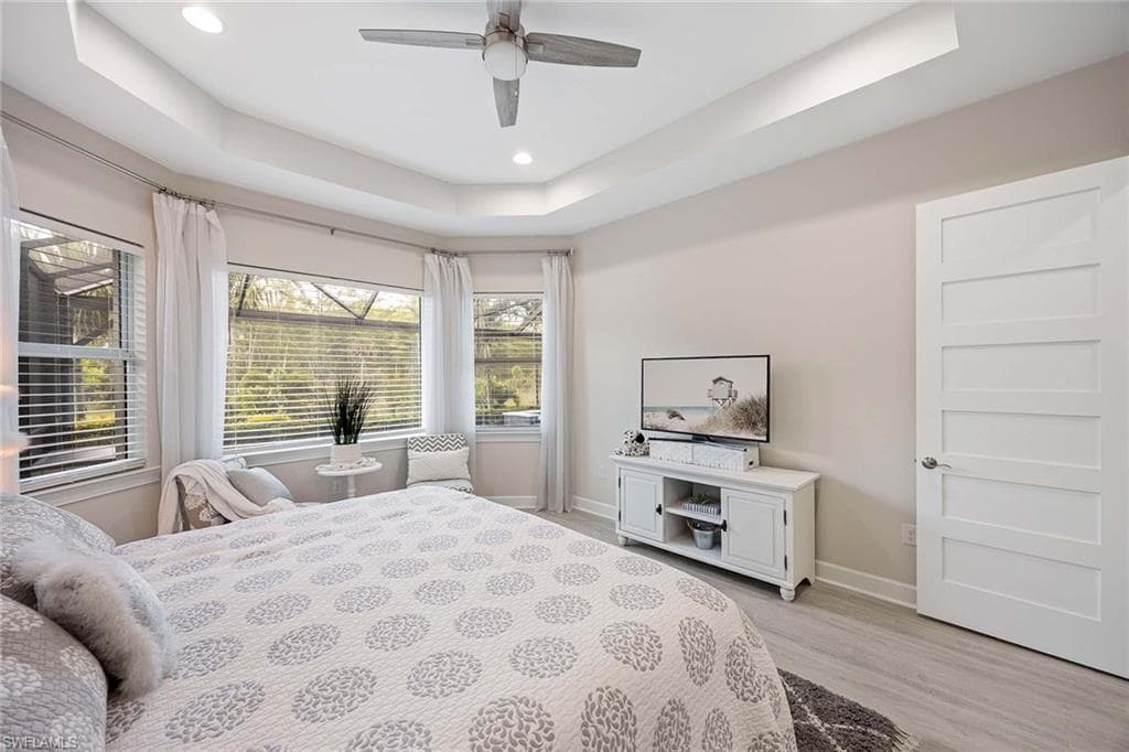6269 Antigua Way, Naples, FL 34113-22