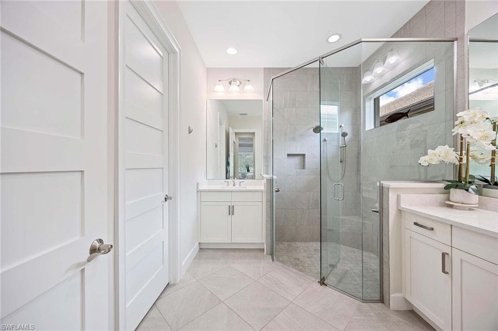 6269 Antigua Way, Naples, FL 34113-23