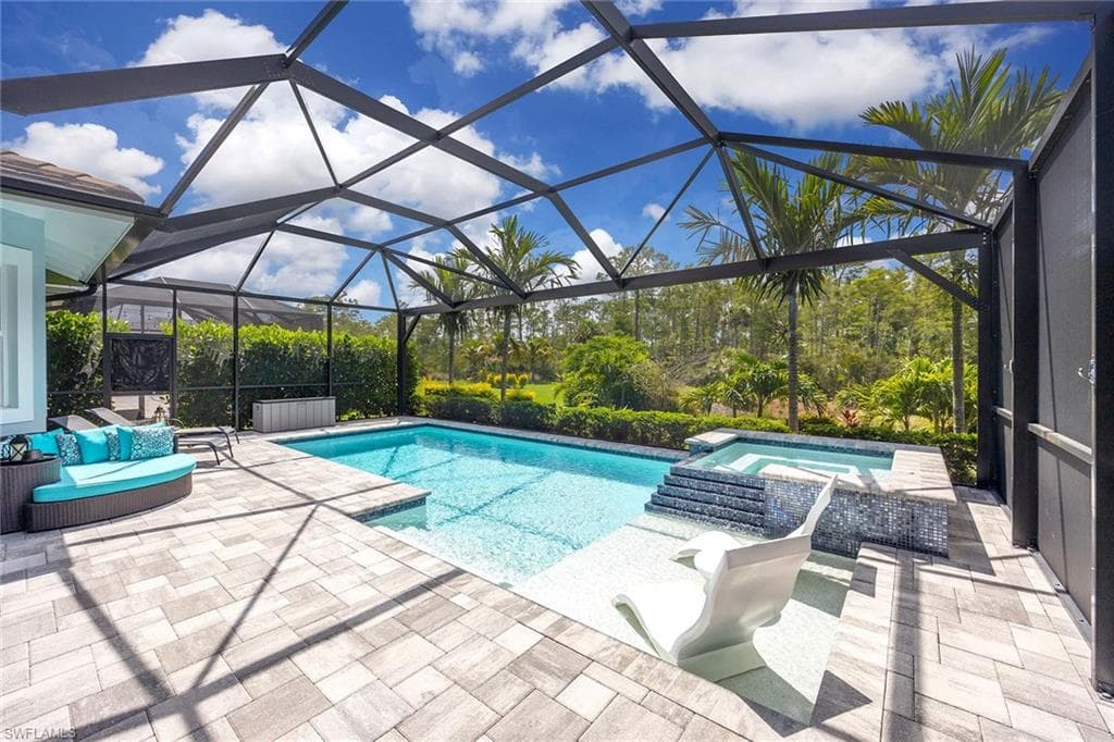 6269 Antigua Way, Naples, FL 34113-30