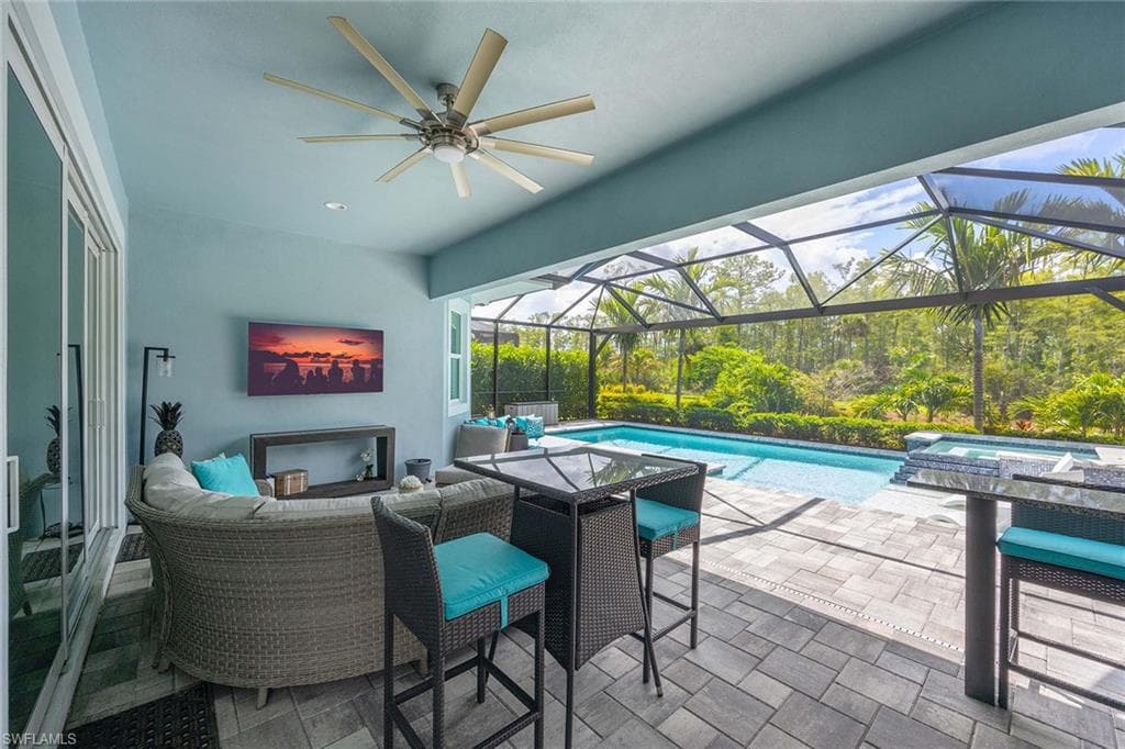6269 Antigua Way, Naples, FL 34113-37