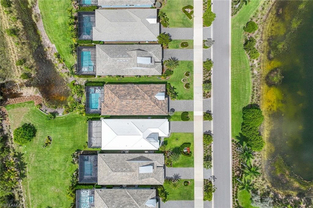 6269 Antigua Way, Naples, FL 34113-41