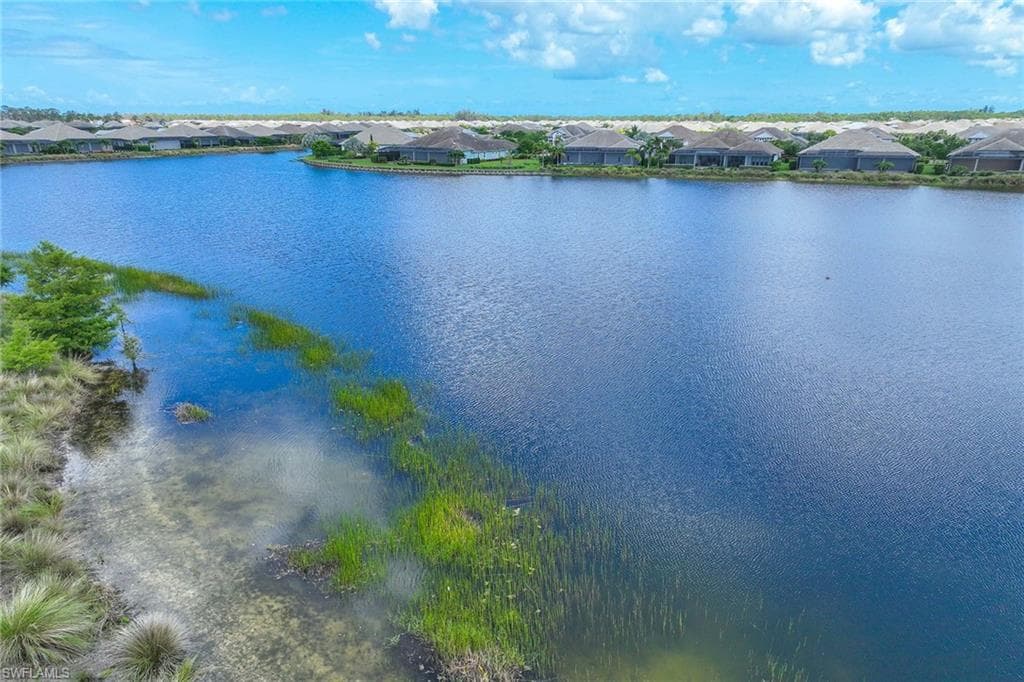 6269 Antigua Way, Naples, FL 34113-44