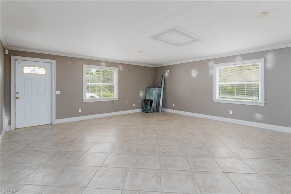 3795 17th Ave SW, Naples, FL 34117-13
