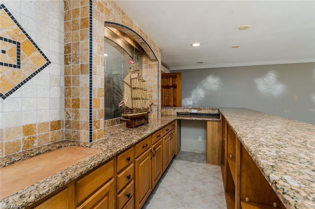 3795 17th Ave SW, Naples, FL 34117-17