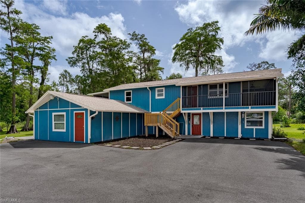 3795 17th Ave SW, Naples, FL 34117-1