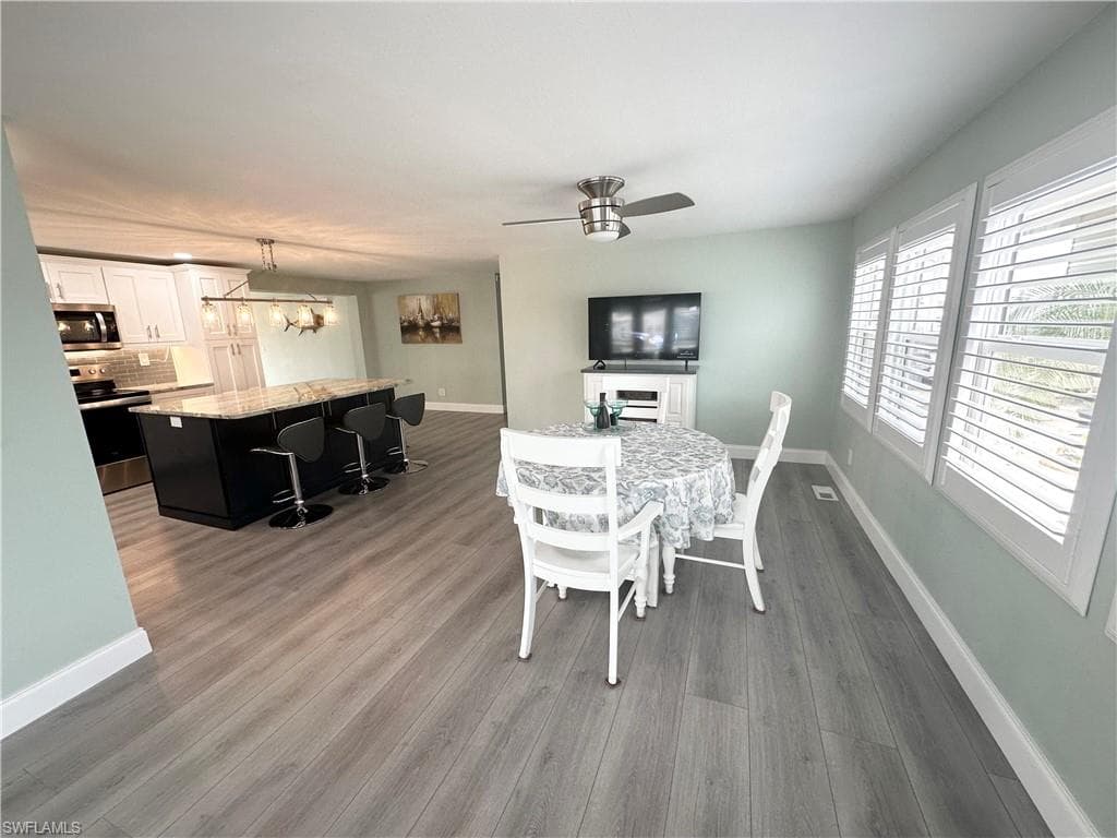 17871 Stevens Blvd, Fort Myers Beach, FL 33931-18
