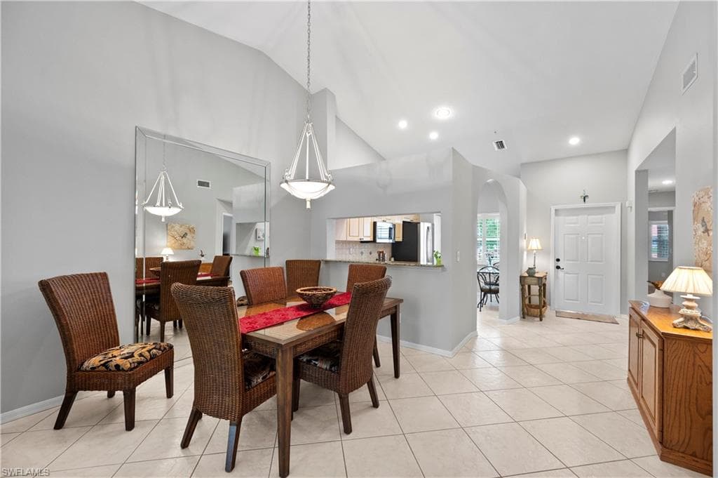 2456 Millcreek Ln 201, Naples, FL 34119-12