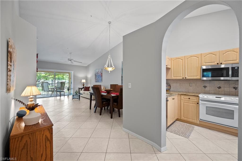 2456 Millcreek Ln 201, Naples, FL 34119-13