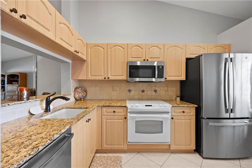 2456 Millcreek Ln 201, Naples, FL 34119-14